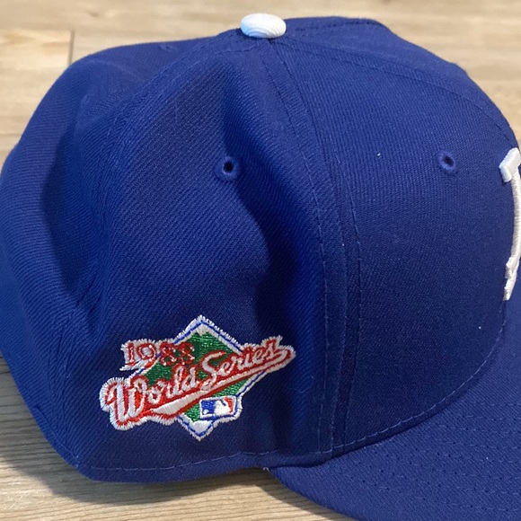 Los Angeles Dodgers Cap - Picture 2 of 4